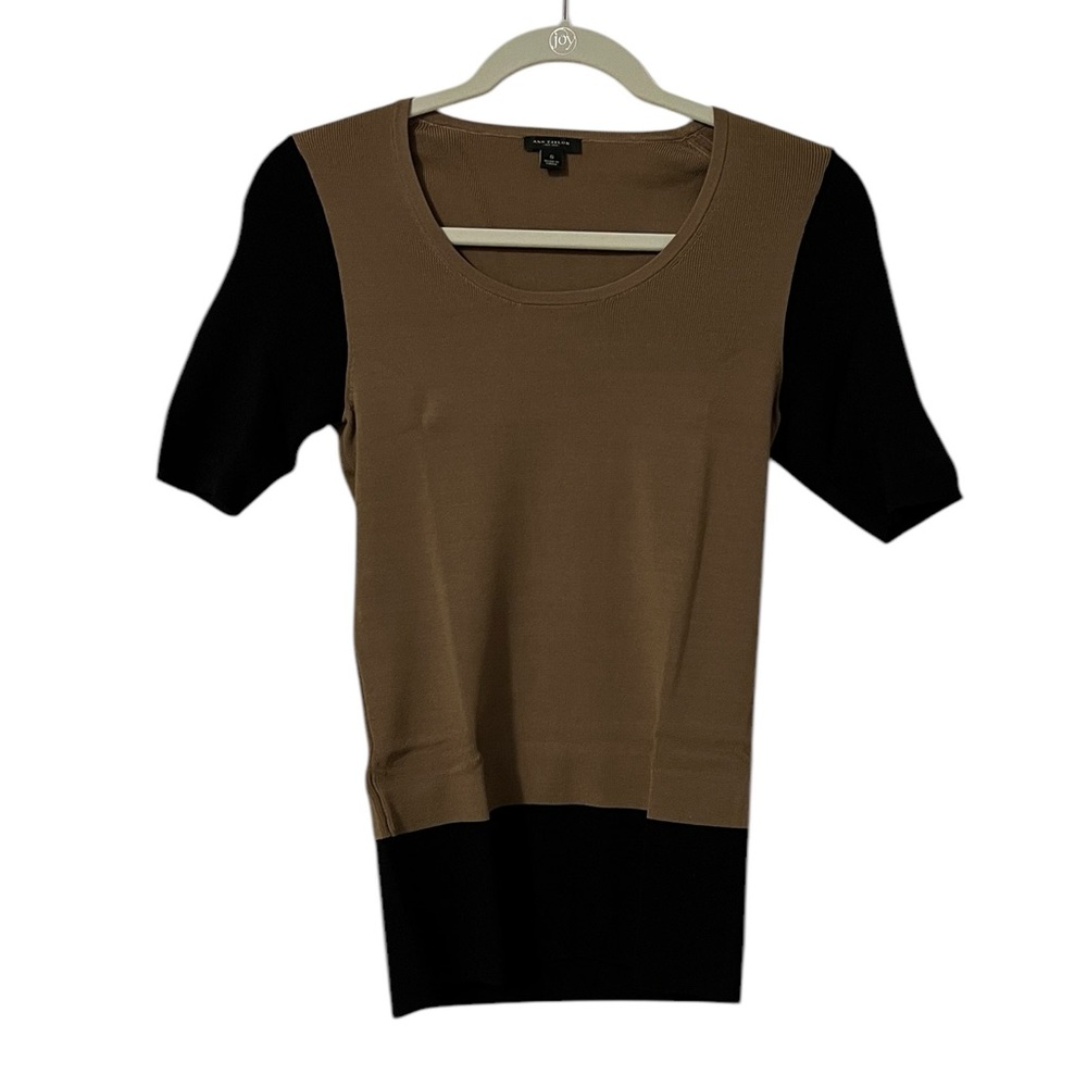 Ann Taylor Short Sleeves Top